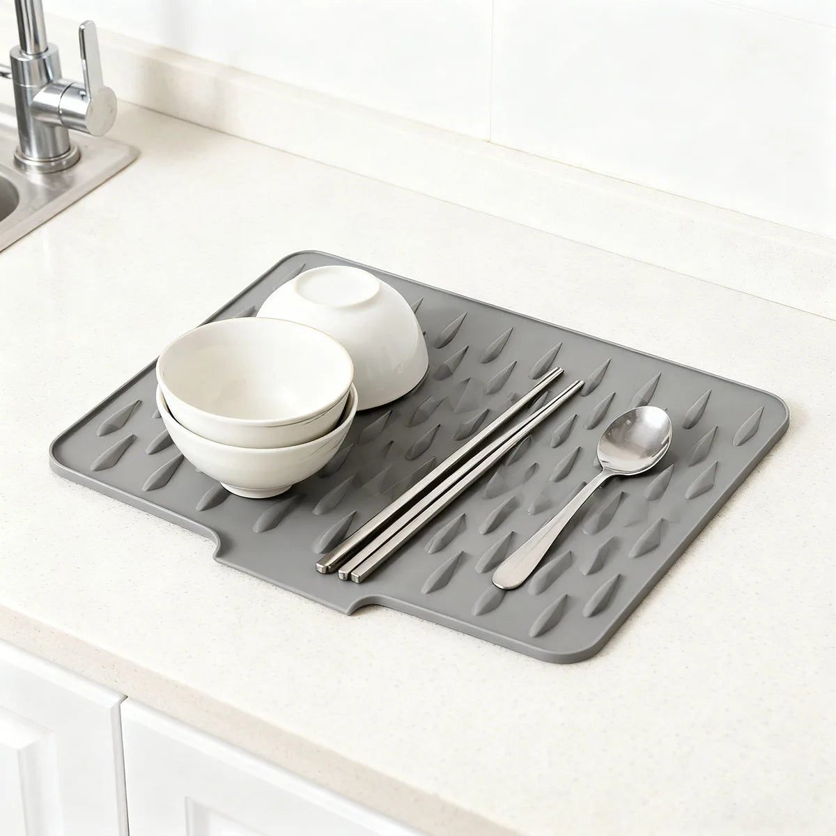 1pc Placemats for Table Non Slip Silicone Drying Mat Drainage Heat Resistant Easy Clean for Kitchen Countertop Sink Coasters